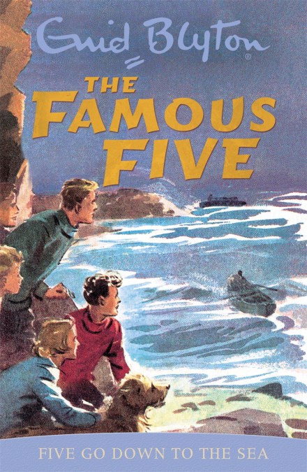 Famous Five: Five Go Down To The Sea